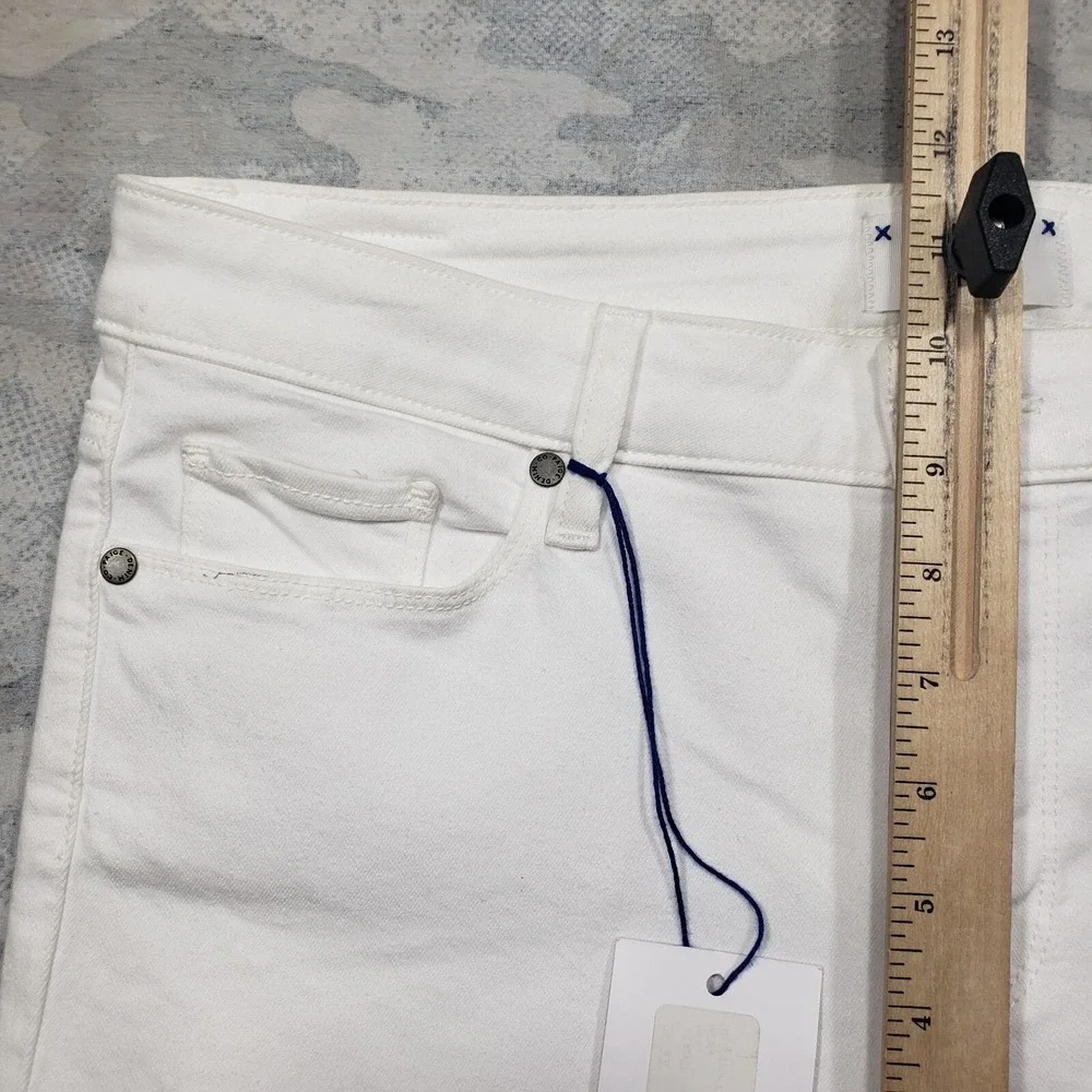 Paige Jeans Womens 31 White Verdugo Cropped Distressed NWT